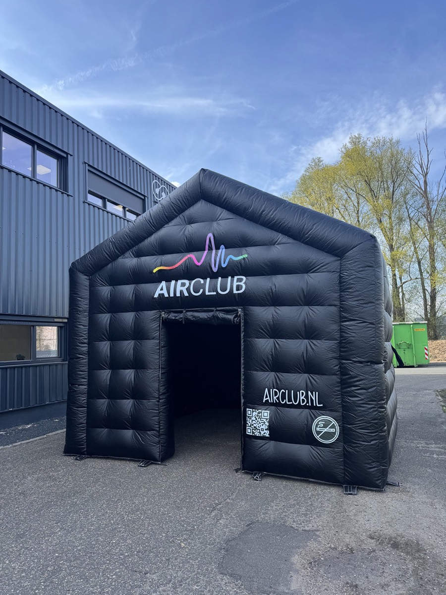 De Airclub, opblaasbare discotent van 5 bij 5,5 meter te huur in Groningen
